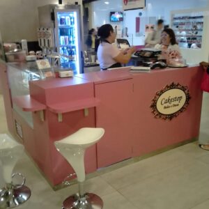 Montagem de quiosques para açaí, salada de frutas e cafeterias